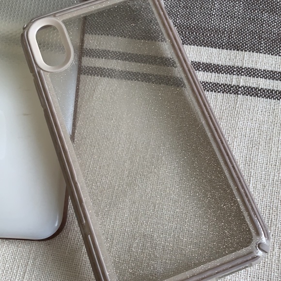 iPhone XS Max Loopy Case & Glitter Case - Picture 5 of 8